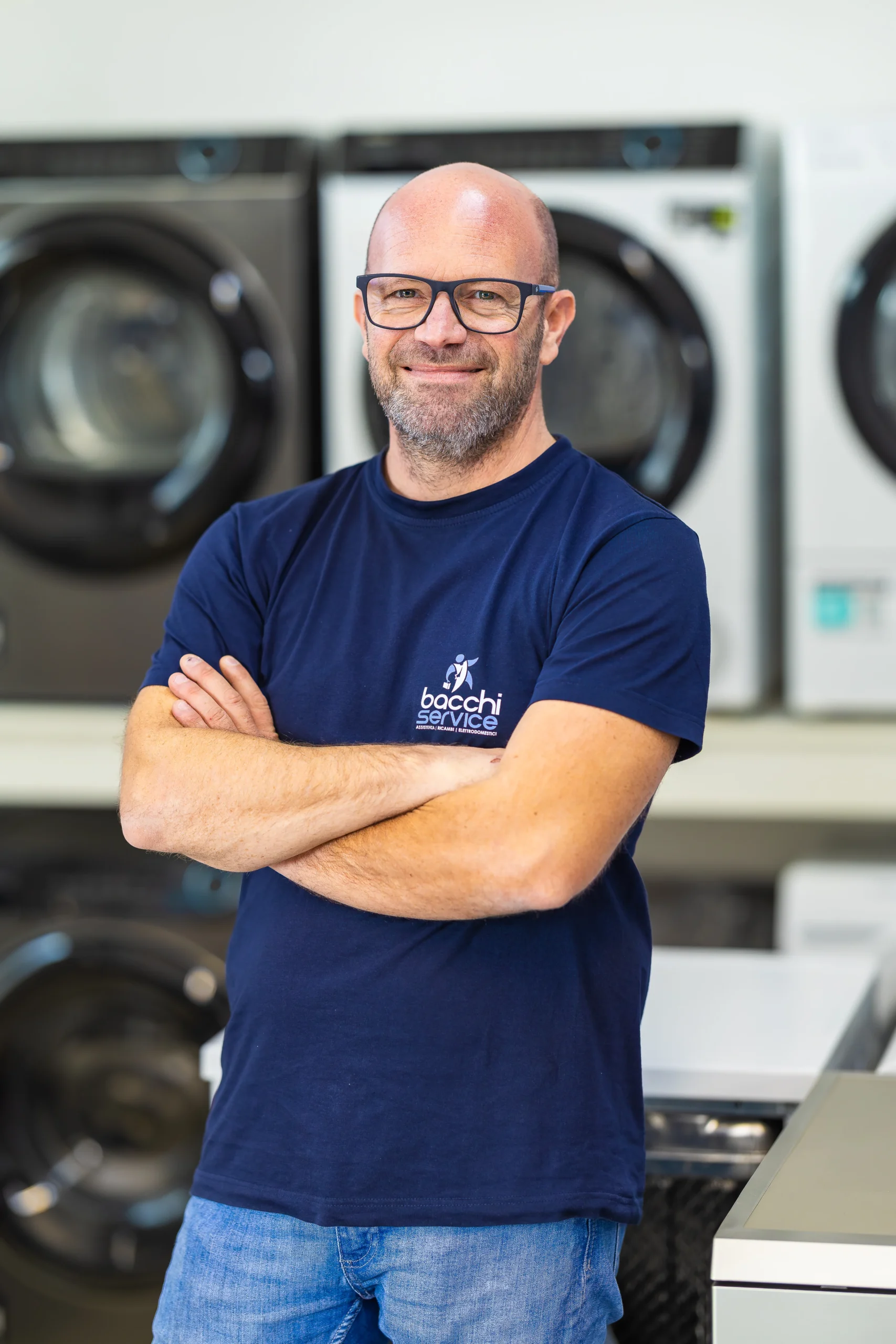 Antonino Calcagno, tecnico specializzato e installatore di Bacchi Service – assistenza elettrodomestici a Castelvetrano